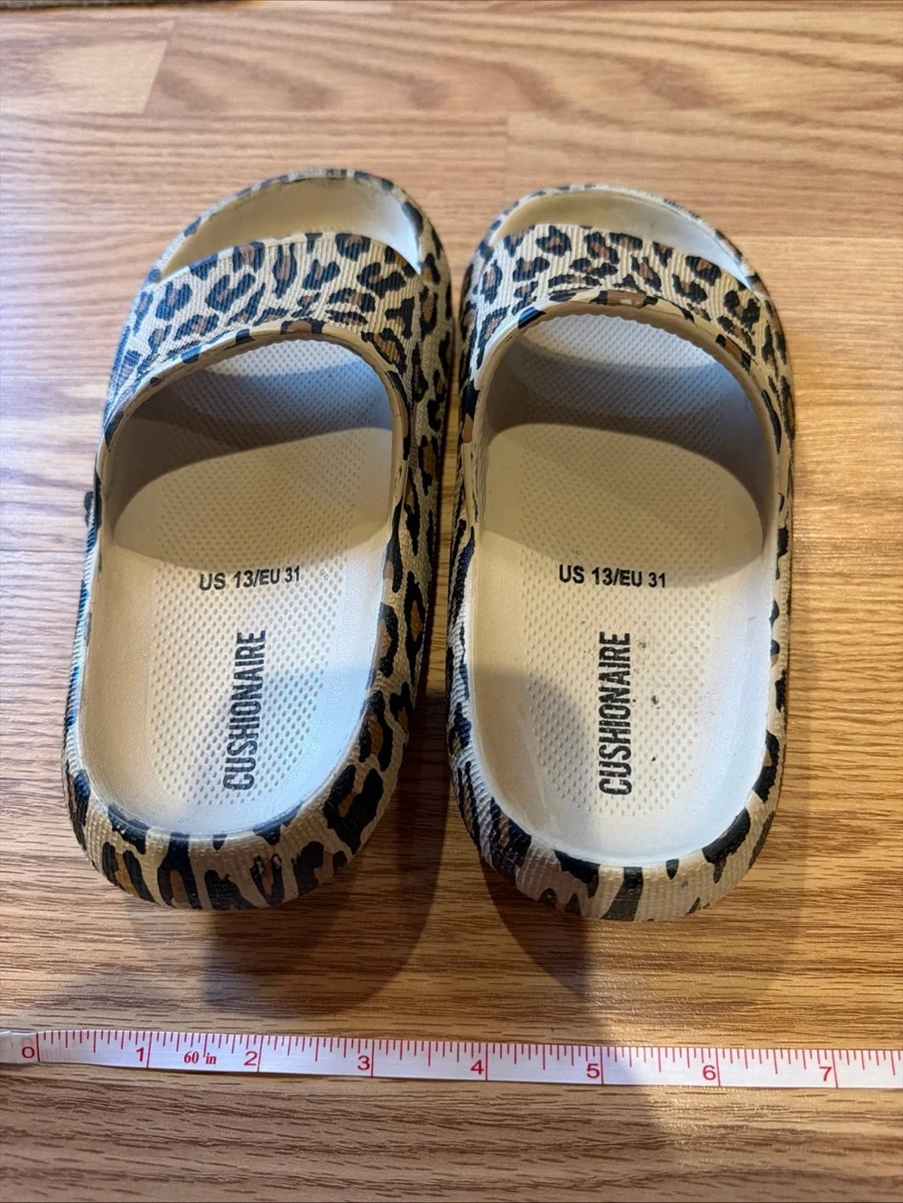 Cushionaire Kids Leopard Print Slide Sandals - Tan & Black